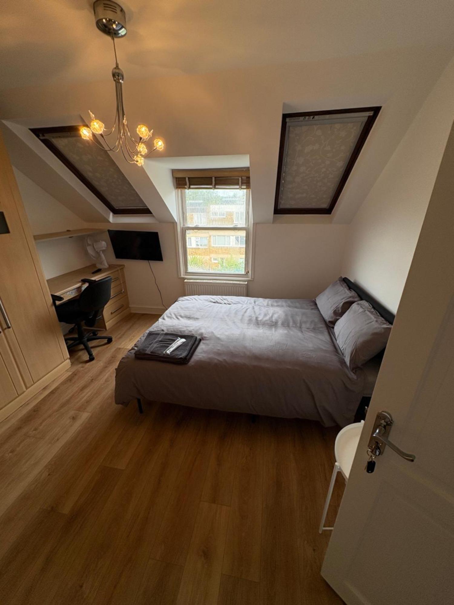 Cosy 5 N Guest house